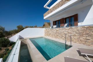 Villa Marelia - Seafront villa with infinity pool - Megas Yialos-Nites - 4