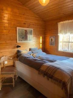 Cozy 2 bedroom cottage with hot tub - Akureyri - 9