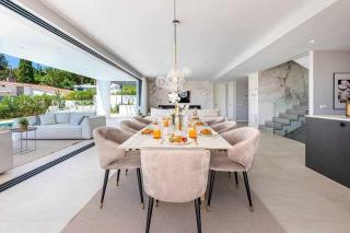 797 HOLIDAY RENTALS - Lujosa y moderna villa en Puerto marina - Benalmádena - 1