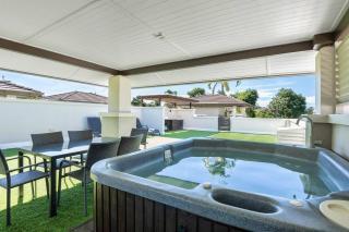 Rooftop Tranquility at Stunning Temple Resort - Port Douglas - 0