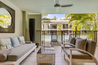 Sunny Swim-out Serenity with Direct Beach Access - Port Douglas - 9