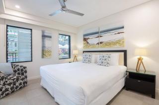 Poolside Relaxation - Resort Retreat with Beach Access - Port Douglas - 3
