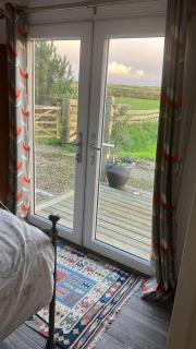 Lovely 1-Bed Lodge in Haverfordwest with views - Haverfordwest - 1