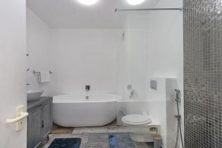 Sea Spray AG04 - Bloubergstrand - 1