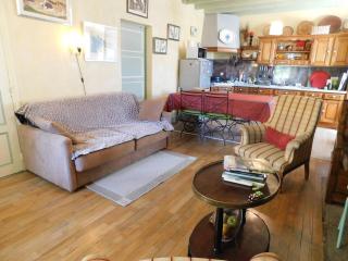 Cottage in Auvergne near Puy Mary - 8