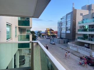 Residencial Ilha do Arvoredo - Praia de 4 Ilhas, próximo ao mar. - Bombinhas - 5