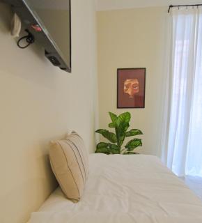 Cozy Central Residence Napoli - 6