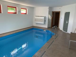 Sabines Badehaus mit Innenpool - Steinkoppel - 8