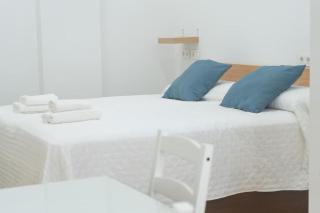 Estudio a estrenar en San Bernardo - Séville - 9