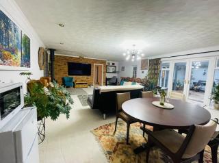 Karinya suite - Llanvaches - 7