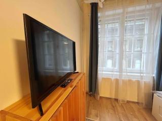 Stray Birds Fashion Apartment with 2PPL/WIFI/AC - Budapest - 8
