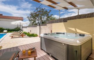 Gorgeous Home In Krnica - Krnica - 6