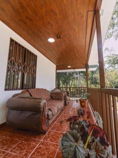 Casa Iris- Home for Family, Steps From the Beach, Pool and Yoga Deck - 2