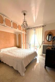 Villa dans son jus avec grande piscine privée - Saint-Aygulf - 1