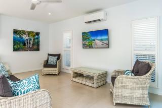 The Last Resort Villa 1 - Palm Cove - 3