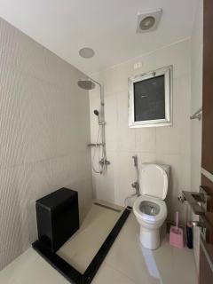 luxury 2 bedroom apartment in Rehab city - 1