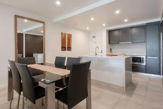 The Oasis at Temple - A Rooftop Resort Retreat - Port Douglas - 8
