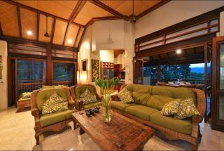 Palm Bliss Villa - A Central Balinese Pool Oasis - 3