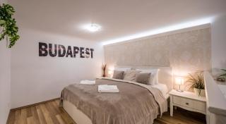 Martha's Studio - Budapest - 1