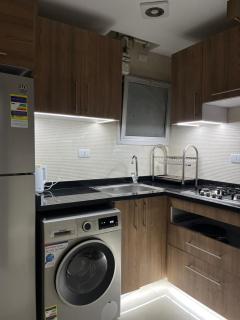 luxury 2 bedroom apartment in Rehab city - 9