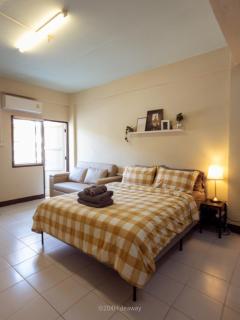 204hideaway-Local Room with Street Food only 15 min walk to Skytrain - Bangkok - 9