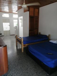 Hotel low cost - 1