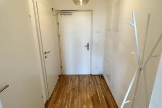 Stilvolle Wohnung mit Balkon - 7
