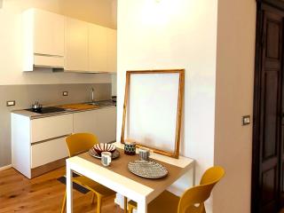 "La Milanese" Modern Apartment, 100 Meters from Metrò Isola - Milan - 5