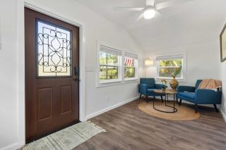 4 Mi to Dtwn Jensen Beach Cottage - 7