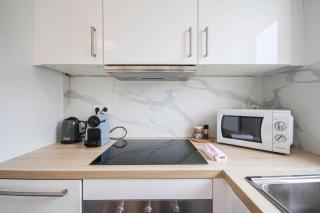 Apartment with balcony, parking and elevator - Lille - 3