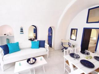 Blu Bianco Cave House by SV - 5