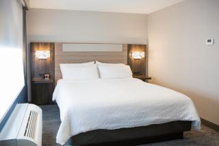 Holiday Inn Express & Suites Prince Albert - South by IHG - 1