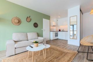 Europe/Flandres stations apartment with balcony! - 7