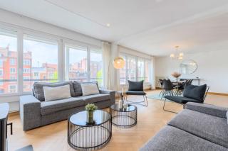 Large 130 m² 4-bedroom apartment - Lille - 6