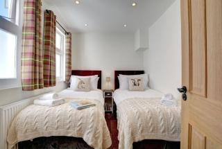 Modern 4 Bedroom townhouse perfect location. - Brighton & Hove - 3