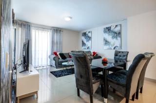Gorgeous 503 The Millennial with Inverter - Durban - 5