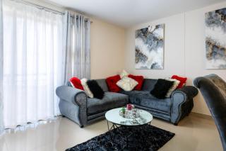 Gorgeous 503 The Millennial with Inverter - Durban - 7
