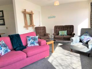 4 Bed in Ventnor IC169 - Ventnor - 7