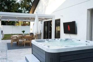 1 Mile to Honeymoon Island ~Heated Pool ~Putt Putt - Palm Harbor - 3