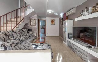 Beautiful Home In Playa De Almazora - San Antonio - 1