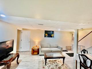 2BR Basement Apt in Newmarket - 4