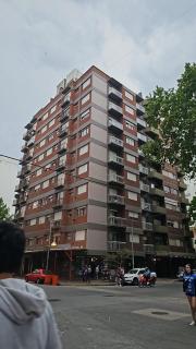 Zona Guemes 1 ambiente a la calle - 1