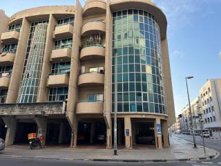 Partition Rooms in Hotel Apartment - Dubai - 4