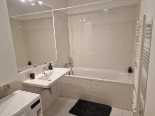 Stylish Panorama City Family Suite - Bratislava - 2