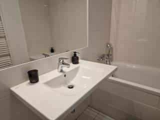 Stylish Panorama City Family Suite - Bratislava - 1