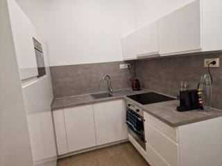 Stylish Panorama City Family Suite - Bratislava - 6