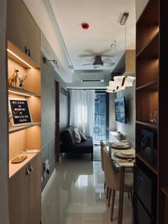 New Luxury Condo in Mall of Asia and near Manila Airport - Manila - 1