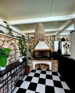 Luxury Villa Athina - Nikiana - 2