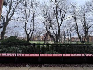 Luxury 2 beds Apartment with 2 bathrooms, living dining & Parking - East London - Barkingside - 5