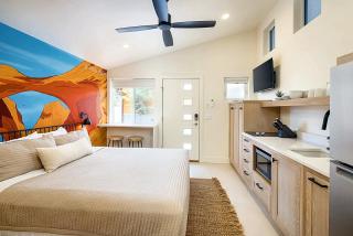 Downtown Kokopelli #1- Newly Remodeled Stylish Studio - Moab - 4